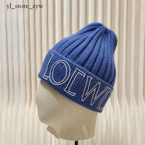 Hats de Loeewve Diseñador Beanie Hats Luxury Burned Hats for Men Women Casual Cashmere Casual al aire libre Hats sin cajas de cachemira Hats ajustados Loewew 7747