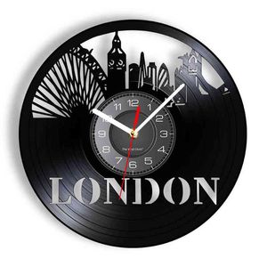 London Skyline Re-Purposed Record Horloge murale Angleterre Gratte-ciel Landmark Album vinyle Fine Art Clock Cityscape Art Home Decor H1230