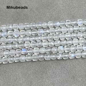 Pierres précieuses en vrac en gros naturel 4mm une pierre de lune à facettes Cube perles pour la fabrication de bijoux bricolage collier en pierre brin Mikubeads