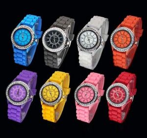 lot 50pcs mode geneva cristal diamant jelly silicone watch unisexe men039s women039s quartz bonbons watchesyoyowatch20138996763