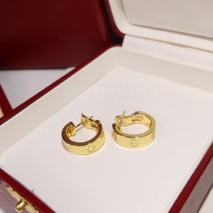 Amuletos de aretes de AMOR para mujer diseñador de pernos plata fina Chapado en oro 18K T0P calidad más alta calidad de mostrador regalo exquisito moda regalos premium de lujo 012