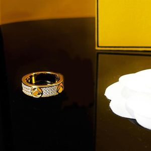 Love Ring Gold Luxurys Designers Letter Pearl F Rings Women Men Wedding Engagement Jewellry Tamaño 6 7 8 con caja 2211045Z285A