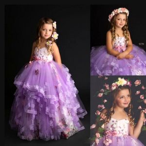 Belle Robe D'anniversaire De Petite Fille Violet Clair Spaghetti Dentelle Appliques Filles Pageant Robe Puffy Tulle Robes De Fille De Fleur Pour Les Mariages