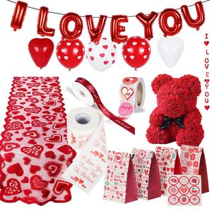 Cadeau d'amant Décoration de mariage romantique Je t'aime Coeur Ballon Rose Ours Cadeau Saint Valentin Weds Party Latex Ballon Fournitures Y0730