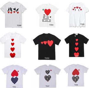 Lu Fashion Mens Play T-shirt CDG Designer Hearts Casual Women S DES BADGE GARCON