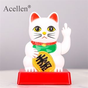 Lucky Cat AVEC ATTITUDE Drôle Doigt du Milieu Secouant La Main Fortune Artisanat Figurines Nouveauté Cadeau Résine 211108