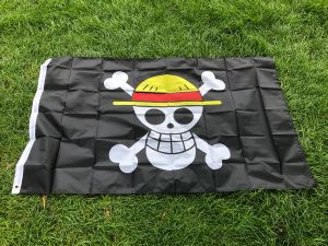 Luffy – drapeau des pirates Jolly Roger, crâne de singe avec chapeau de paille, bannière en Polyester pour décoration de la maison