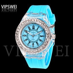 Luminoso Diamond Watch USA Fashion Trend Men Woman Watches Woming Color LED LED JELLATRA Silicona Ginebra Transparente Wallwatch Pareja de pulseras Regalo 5208