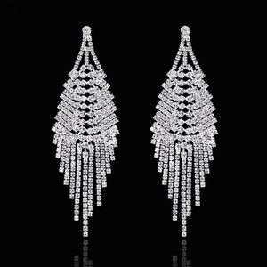 Luxueux longues boucles d'oreilles à pampilles bijoux de mariée cristaux scintillants femmes boucles d'oreilles pour mariage événements formels bal dames accessoires cadeaux d'anniversaire CL1690