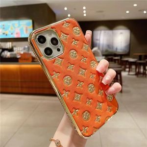 Lujo 3D Golder Phone Cases para iPhone 13 Pro Max 12 promax Fashion Designers Covers iphone14pro plus 14promax Funda de cuero trasera Diseño clásico