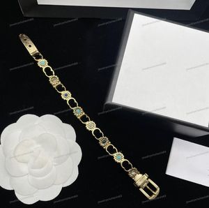 Luxe Bracelet Bracelet Fleur En Laiton Ceinture Style Manchette Classique Designer Lettres Charme Bracelets Ont des timbres Femmes Dames Fête De Mariage Cadeaux Bijoux 156074