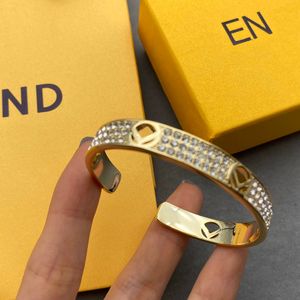 Bracelet de luxe bracelets en or pour femmes bijoux de créateur femme hommes plaqué or rose 18 carats lettre F bracelets de diamants complets bijoux dame homme paty cadeau d'anniversaire