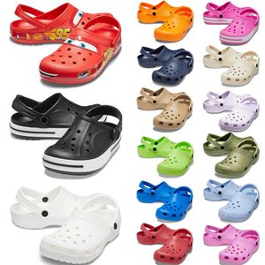 Free Shipping Kid Women Men Clogs zapatos. designer Sandals slippers charms slide Clogs Crostile Crocodile dhgate All-Terrain slider