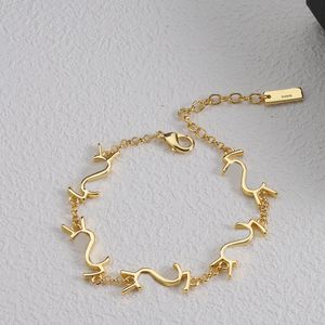 Pulseras con dijes de lujo para mujer, pulsera de cadena con letras de marca, regalo de cumpleaños para niñas, fiesta de compromiso, joyería súper clásica de plata y oro