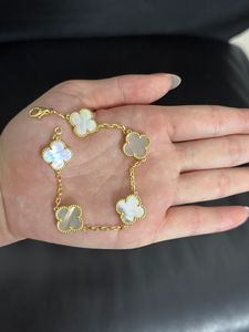 Luxe classique 4/quatre feuilles trèfle bracelets de charme chaîne de créateur coquille en or 18 carats pour fille mariage fête des mères bijoux de mode femmes cadeau-AA