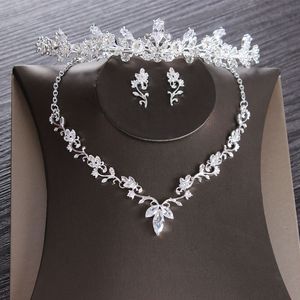 Luxury Cubic Zircon Leaf Bridal Bijoux Ensemble de bijoux de mariage Set Rhinestone Diadem Tiaras Crown Choker Collier Boucles d'oreilles