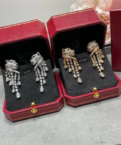 Pendientes colgantes de lujo Diseñador de marca de cristal completo Cabeza de leopardo Cadena de borla larga Pendientes colgantes con dijes de cristal para mujer Joyería con caja