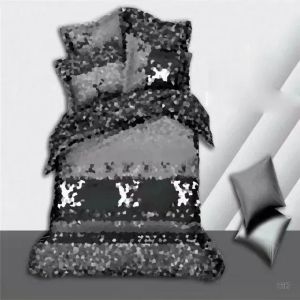 Conjunto de ropa de cama de diseñador de lujo Logotipo clásico Logotipo de flores marrones Cubierta de la almohada de la almohada de la almohadilla 4 PC