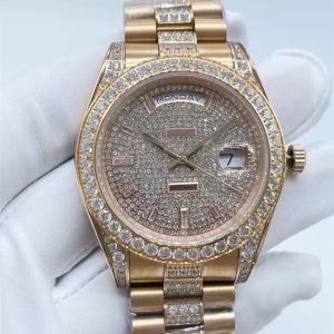 Designer de luxe Montre-bracelet classique Mécanique automatique Taille de la montre 40 mm 36 mm Bracelet étanche en verre saphir avec diamant au milieu Cadeau de Noël