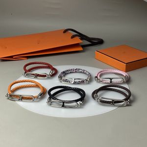 Bracelet de charme de créateur de luxe Corde en cuir argent seau bracelets bracelets pour femme bijoux avec boîte