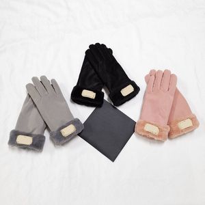 Designer de luxe de haute qualité gants en cuir véritable marque de mode lettre impression hommes femmes épaissir les doigts en cachemire mitaines coupe-vent garder au chaud gant