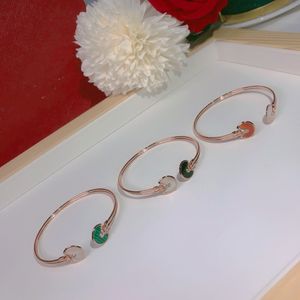Designer de luxe Love bracelet bracelet en pierre Sterling Silver 14K Rose Gold Amulet Charm Valentine's Day cuff Open bangle bracelets for women Jewelry With Box