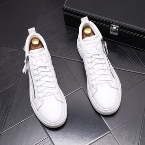 Botas informales de diseñador de lujo para hombre, zapatos transpirables a la moda para fiesta y boda, zapatillas planas con cordones de estilo europeo B128