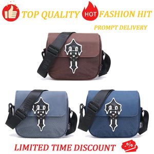 Bolsas de diseñador de lujo Hombres Mujeres Trapstar Messenger Magno de hombro Cool Trapstars Irongate Cobra T Crossbody Bag Bag Tote Flap Rapper Nylon Rucksack Oxford Embrague Bolsas