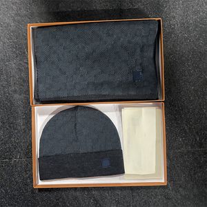 Diseñador de lujo Pashmina Mujer para hombre bufanda de punto Conjunto de sombrero Gorros y bufandas cálidos de invierno Gorro para hombres con CAJA