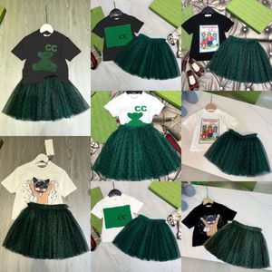 Voile de luxe Short Fashion Designer Summer Enfants T-shirt Mignon Bébé Vêtements Enfants À Manches Courtes Garçons Filles Ensembles Vêtements Costumes Coton Robe taille 90-160 o36o #