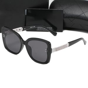 Lunettes de soleil de luxe pour hommes femmes lunettes de soleil marque classique lunettes de soleil de luxe lunettes de mode avec boîte lunettes rétro voyage de haute qualité magasin d'usine