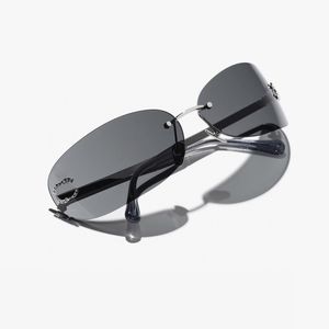 Gafas de sol de diseñador de lujo para mujeres espejos decorativos de color retro que cambian los espejos decorativos de moda gafas de ajuste de cristal sin marco con caja de protección A71560