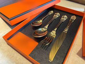 Luxury dinnerware Sets Signage knife fork spoon and dessert spoon for 4 pieces 1 Cutlery Set classic 304 stainless steel for home gift family dinner party new arrive