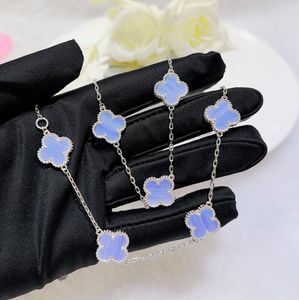 Lujo Trébol de cuatro hojas Diseñador Peandant Collar Elegante Encanto Dulce 10 Flores Gargantilla clásica Piedra púrpura Cadena para mujer Collares Pendientes Pulsera Joyería