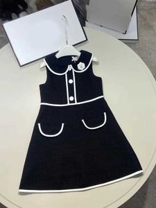 Robe de luxe pour filles, décoration de fleurs et de perles, robes pour bébés, taille 110 à 160, jupe pour enfants, design sans manches, redingote pour tout-petits, Dec20