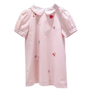 Filles de luxe broderie rose fraise robes de fraises enfants boutique vêtements adolescents coton d'été coton une ligne robe adolescence frock 210615