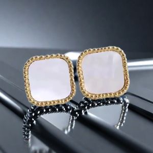 Boucles d'oreilles en or de luxe Designer Haute Qualité Nouvelle Mode Coréenne Plaqué Or Trèfle Fleur En Forme De Strass Boucles D'oreilles pour Femmes Dames Bijoux Cadeau