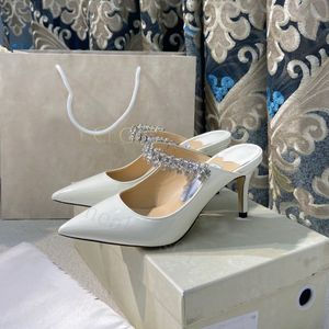 Zapatos de tacón alto de lujo con talón descubierto para mujer, zapatos planos de diseñador con diamantes de imitación, de charol, a la moda, con punta estrecha, 6,5 cm