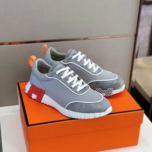 Luxe Italie Design Chaussures de sport décontractées rebondissantes pour hommes en cuir Nappa Jersey technique en daim peau de chèvre Baskets basses Randonnée Robe de soirée Chaussure de skate avec boîte