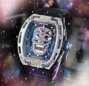 Hombre de lujo Mujer Cráneo Diamantes huecos Reloj Señora Vestido Popular Moda casual Banda de silicona de goma Movimiento de cuarzo automático Pareja Regalos Reloj de pulsera de fábrica