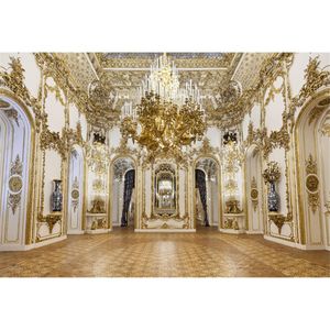 Luxury Palace Chandelier Photography Backdrops Gold Carvings on White Wall Interior Wedding Photo Shoot Backgrounds for Studio