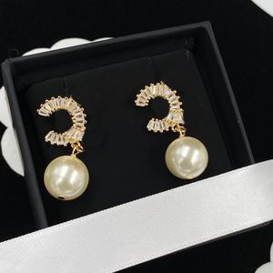 Boucles d'oreilles de luxe en perles de créateur, boucles d'oreilles à breloques d'amour, plaquées or 18 carats, bijoux à la mode