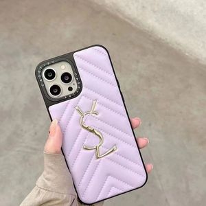 Phonecase de lujo con Pink Purple Designers Brands Phone Cases Golden Letters Leather Shell a prueba de golpes para iPhone 14 14Plus 14Pro 14ProMax