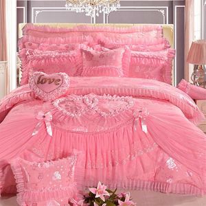 Juego de cama de encaje en forma de corazón de color rosa de lujo, tamaño king queen, ropa de cama de boda de princesa, funda nórdica de satén Jacquard de algodón de seda, cama s301h