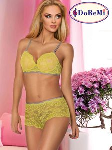 Conjunto de lencería y sujetador sexy amarillo de 2 piezas PUSH UP de lujo para mujeres con encaje - panty de ropa interior erótica - Fantasy Langerie X0526