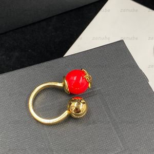 Luxe Rouge Perle Boucle D'Or Anneau Designer Bijoux De Mode Or Lettres Amour Boucles D'oreilles Boule Rouge Anneaux Femmes Élégant Boucle D'oreille Cadeau Y Avec Boîte