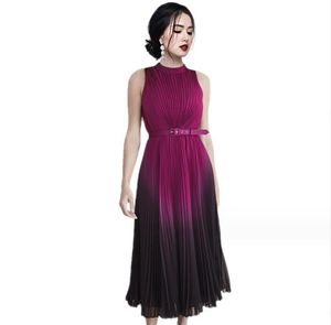 Vestido plisado de estilo moderno Sanzhai de lujo 2024 nuevo vestido elegante plisado colgante con cuello degradado