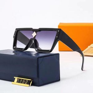 Lunettes de soleil carrées de luxe Lunettes de soleil design pour femme Lunettes de mode Rectangle Big Full Frame Letter Design pour homme femme 10 Option Top Quality