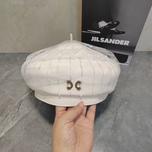 Chapeau de paille de luxe Chapeau de baseball Chapeau de beauté de créateur Chapeau doux pour femme Béret de mode Chapeau pour femme une variété de styles à choisir