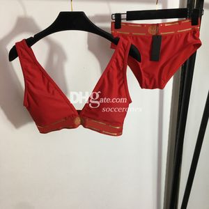 Traje de baño de lujo Priened Bikinis Mujeres atractivas Traje de baño Diseñador Acolchado Traje de baño Sujetador Calzoncillos Bikinis Playa Trajes de baño de verano Trajes de baño